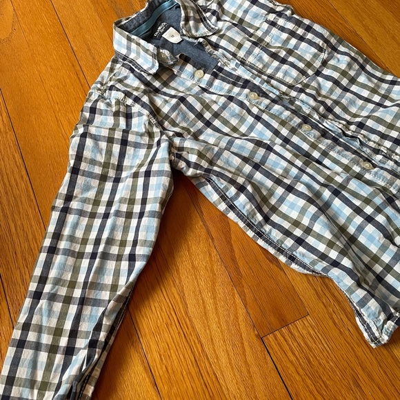Boys’ L/S button down size 10 - Picture 2 of 3